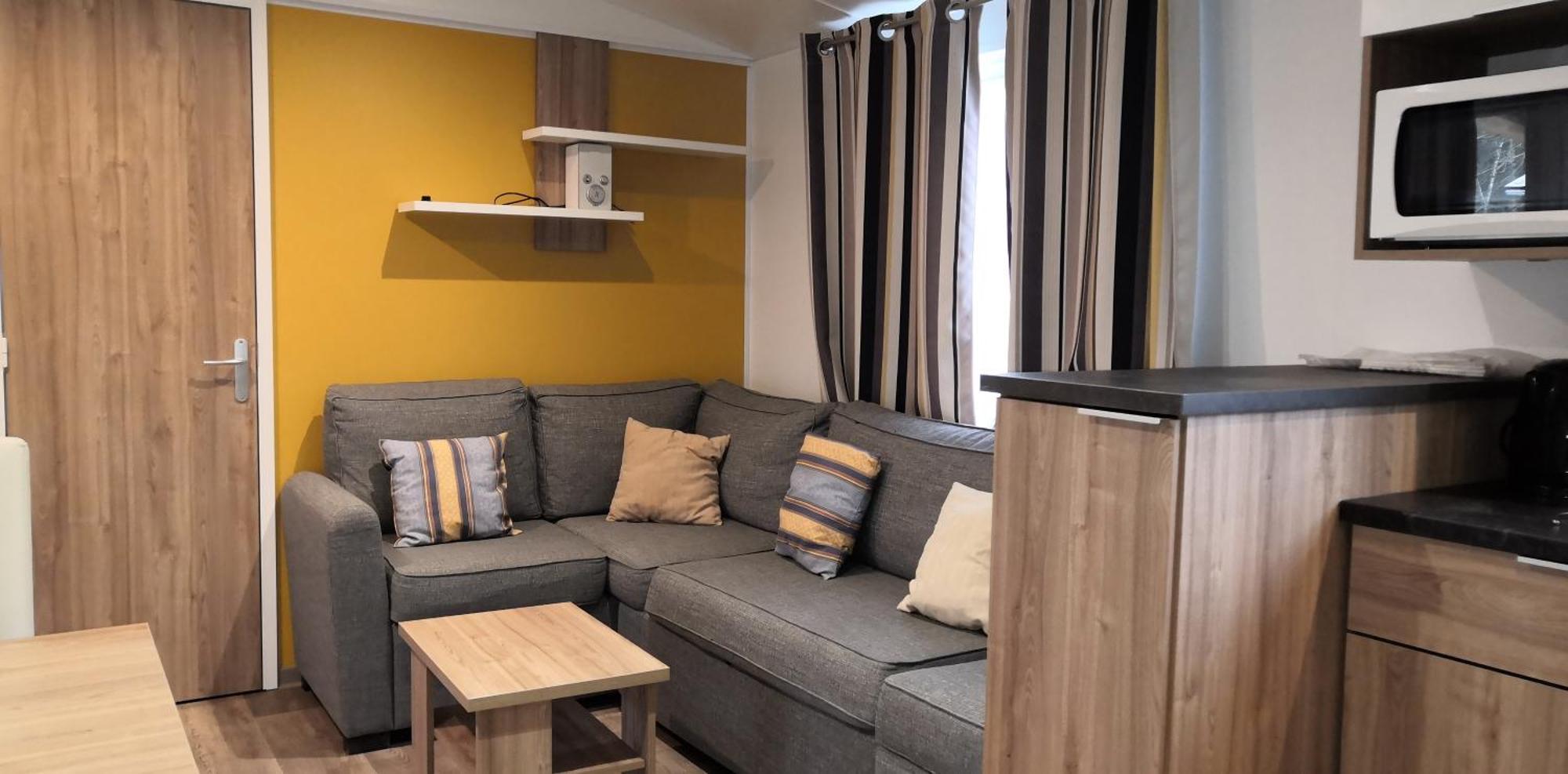Nosybe37 Mh264 Onzain Hotell Exteriör bild